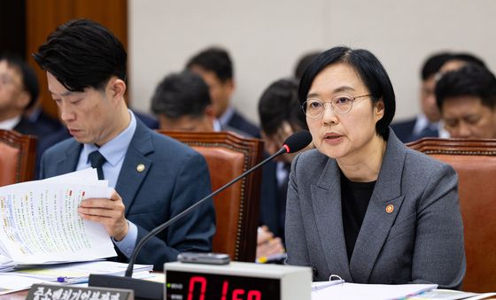 [국감]한성숙 중기부 장관 종합감사 답변