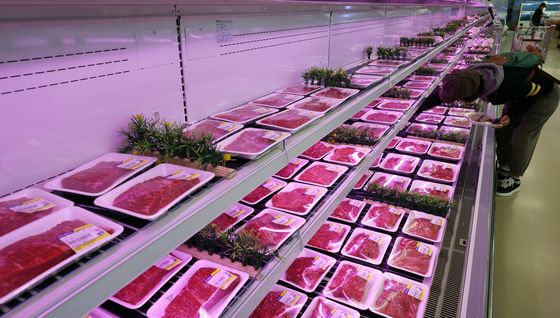 돼지고기값 3%↑·쇠고기값 7%↑…추석 이후에도 '불붙은 밥상'