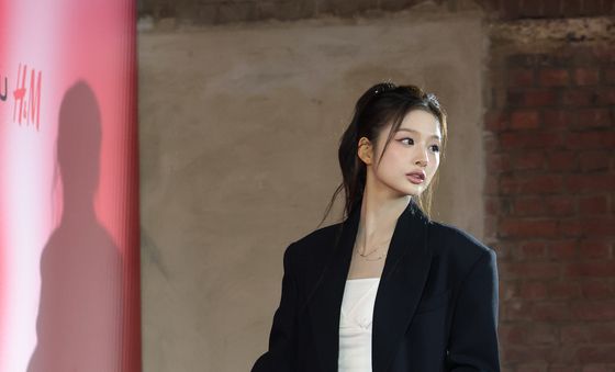 설윤, 성수동 런웨이