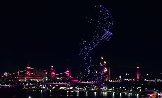 드론이 만든 건설 역군