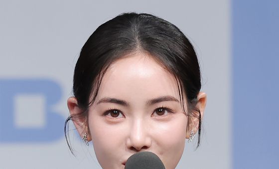 인사말 하는 홍수주