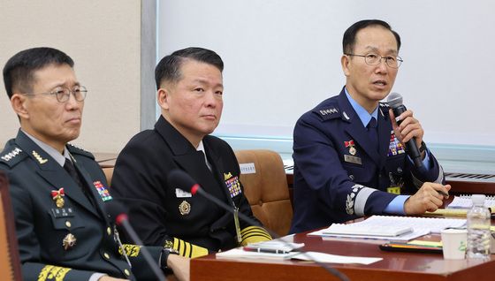 [국감]답변하는 손석락 공군참모총장