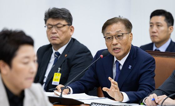 [국감]답변하는 강중구 심평원장