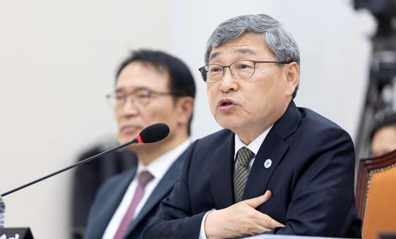 [국감] 국정감사 답변하는 정근식 서울시교육감