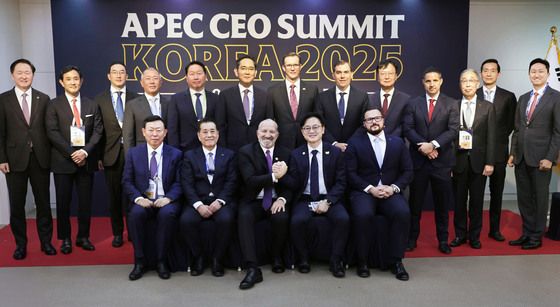 서밋 비즈니스 라운드테이블