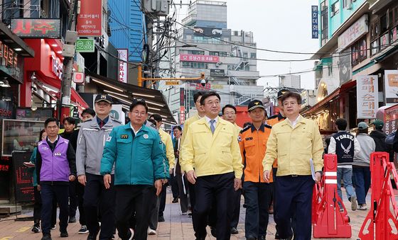 윤호중 행안부 장관, 핼러윈 인파 관리 점검