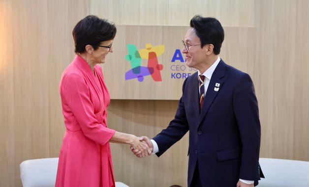 김민석 총리, 씨티그룹 CEO 접견