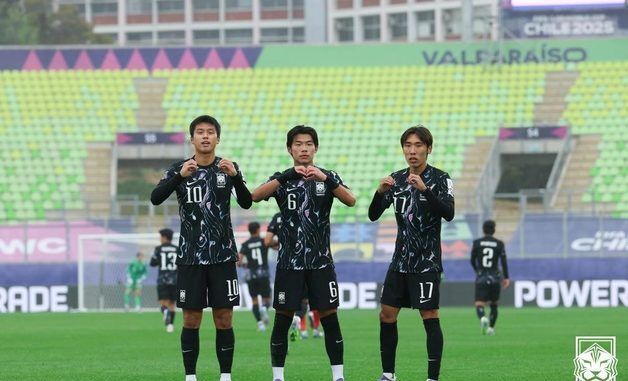 김현민 '하트 세리머니'