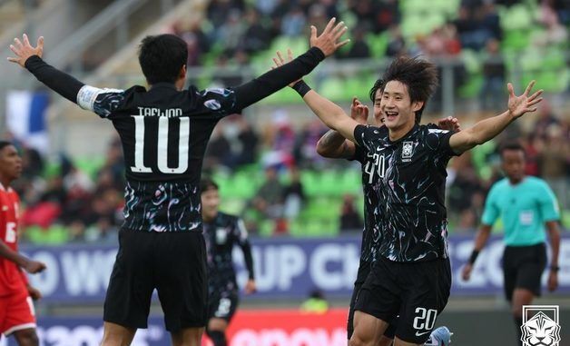 신민하 '월드컵 16강 가자'