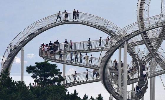 추석 연휴 즐기는 귀성객들