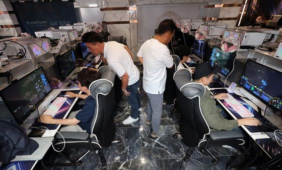 '정치인의 스타 실력은?'