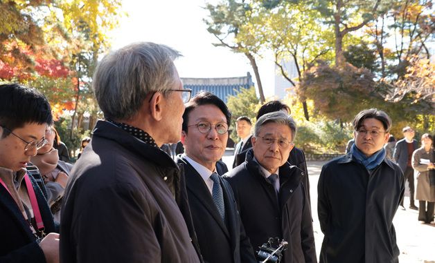 종묘 찾은 김민석 총리