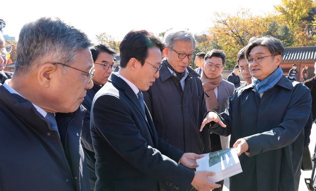 김민석 국무총리 종묘 현장 점검