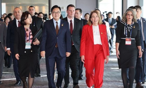 믹타 국회의장회의 참석하는 우원식 의장