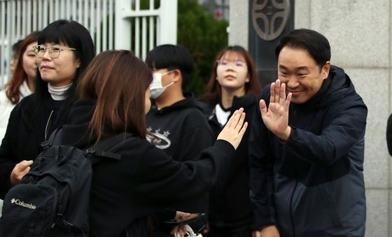 "선생님 기운받고 화이팅"