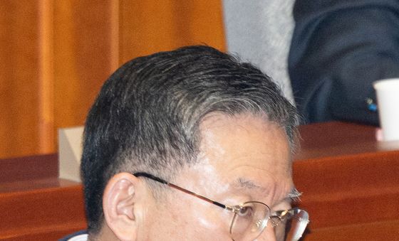 예결위 출석한 정성호 법무부 장관