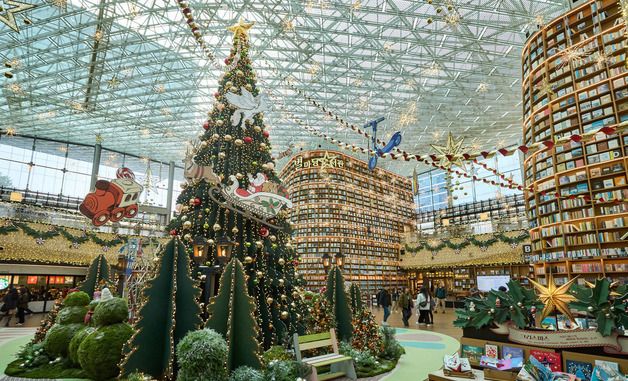 스타필드 코엑스몰 별마당 도서관 '책 속에서 펼쳐지는 크리스마스 축제'