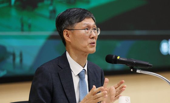 문형배 "사회통합이 중요해"