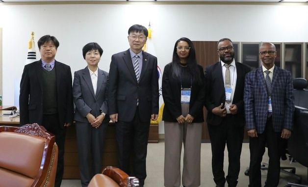 안형준 국가테이터처장, 에티오피아 통계청 부청장 면담 진행