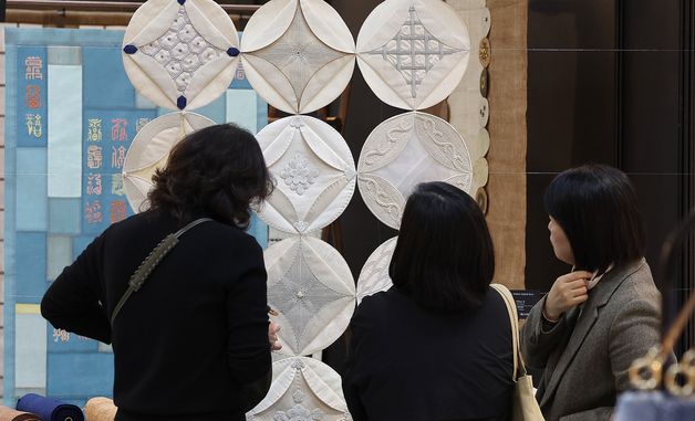 퀼트 작품으로 만나는 한국의 아름다움