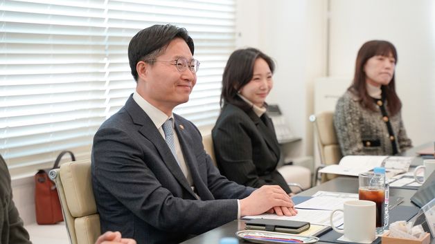 구혁채 1차관, 연구개발특구기업 연구현장 방문