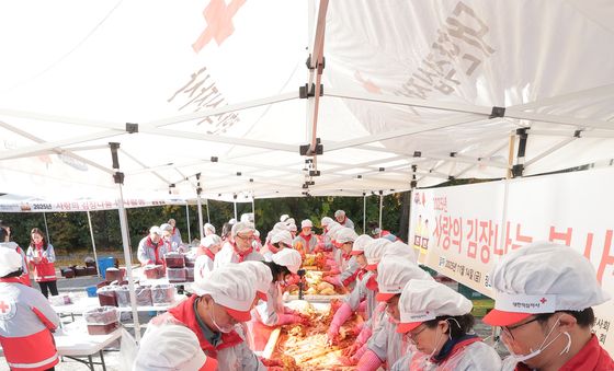 김치 담그는 안재욱과 오정태