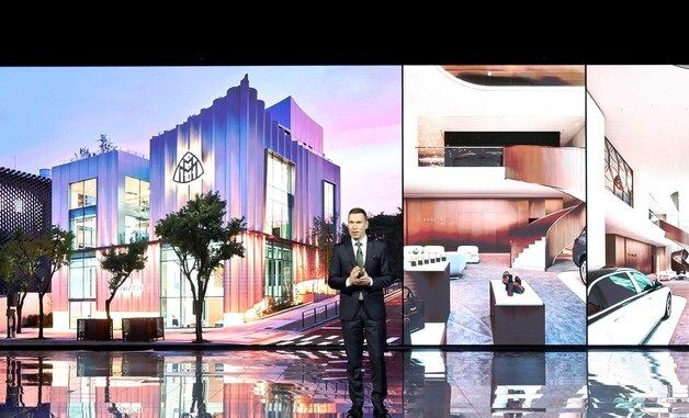 발표하는 마티아스 바이틀 메르세데스-벤츠 대표이사