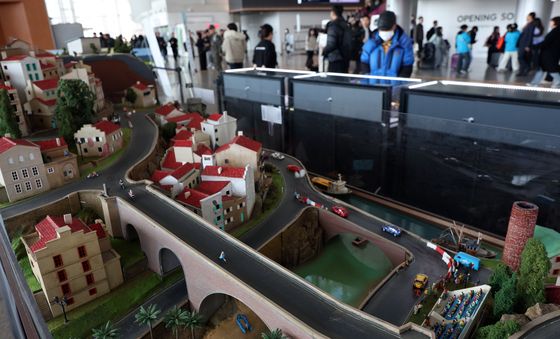 서울역 3층 맞이방, 미니어처로 떠나는 유럽 여행