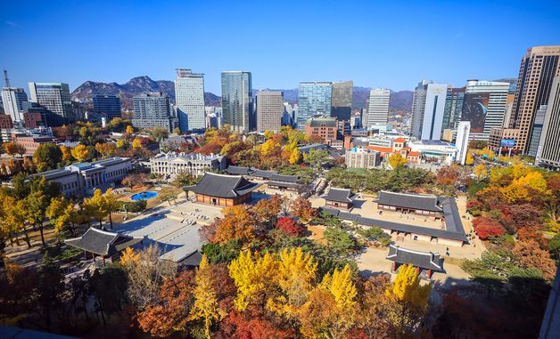 덕수궁, 울긋불긋의 향연