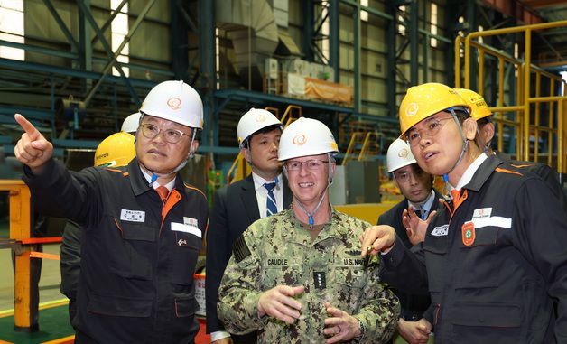 美 방문 해군참모총장, 한화오션 거제사업장