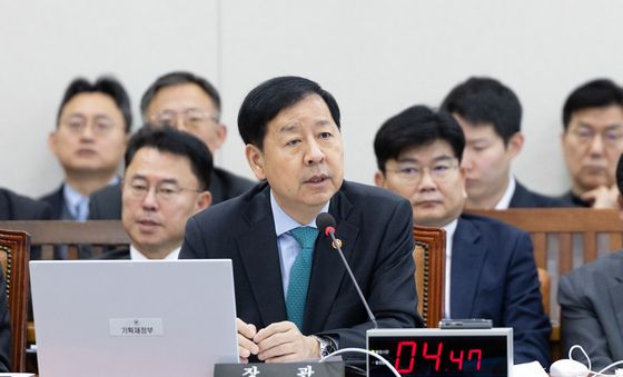 관세협상 답변하는 구윤철 장관