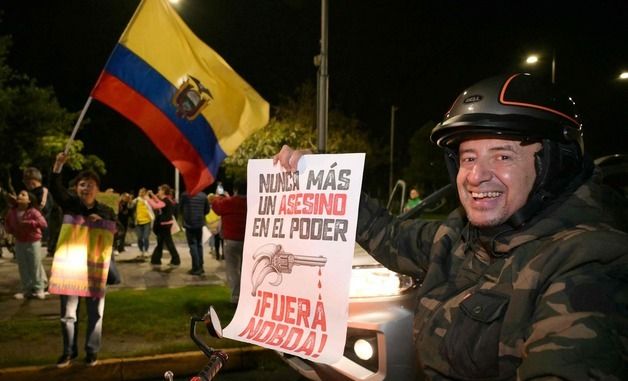 [포토] 외국군 기지 복귀 반대하는 에콰도르 국민들