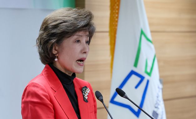 인사말하는 박선영 진화위원장