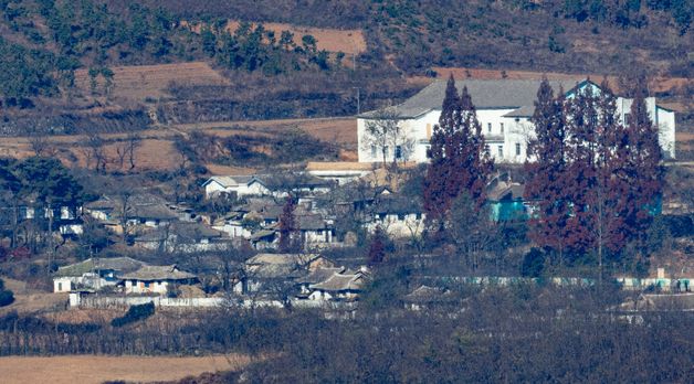 이재명 정부 '첫 남북 군사회담 제안…北 공식답변 없어'