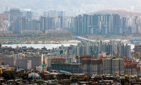 서울 아파트 매물 한 달 만에 15% 빠졌다