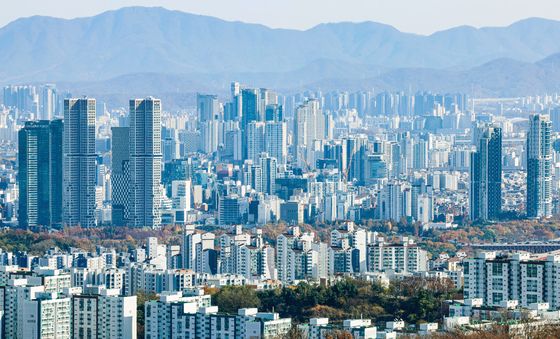 남산에서 바라본 서울 아파트 단지