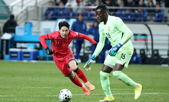 이강인 '전방 압박'