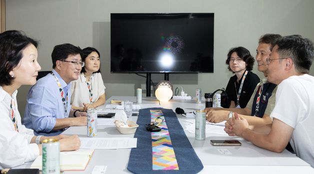 김성환 장관, COP30 참여 시민단체 대표단과 면담