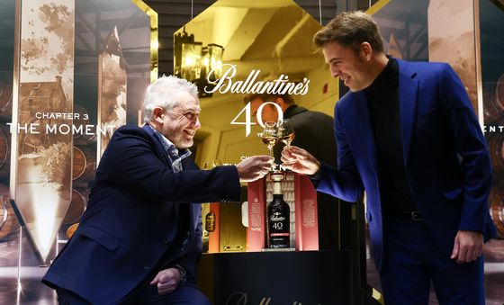 '전 세계 108병 한정 생산' 발렌타인 40년 마스터클래스 더 모먼트 출시