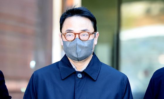 구속 전 피의자 심문 마친 김건희 오빠 김진우