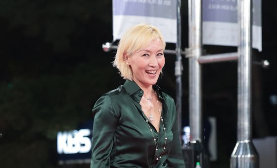 이혜영, 청룡영화상 레드카펫 밟는 K-존윅