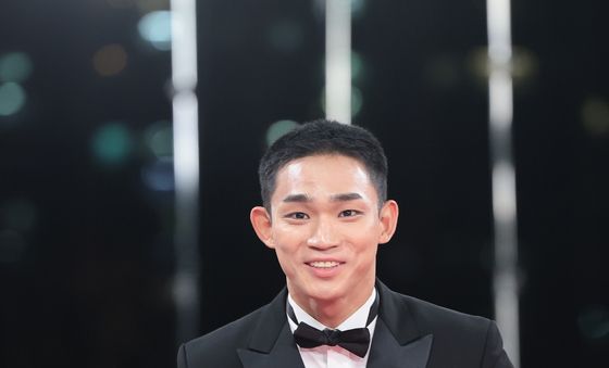 '조유민 친형' 조유현, 청룡영화상 나들이