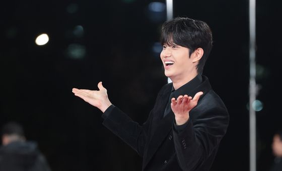 김재원, 샤이 가이