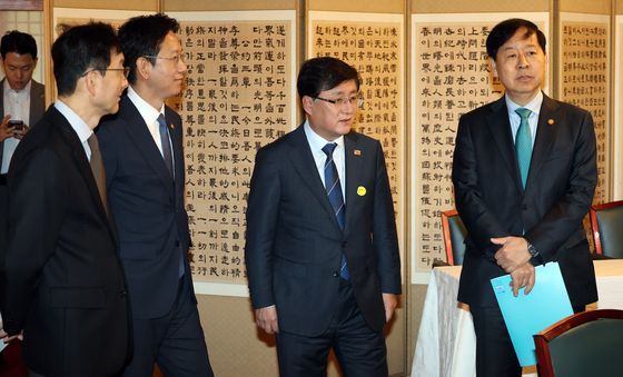 제2회 3+@(알파) 회의 참석한 장관들