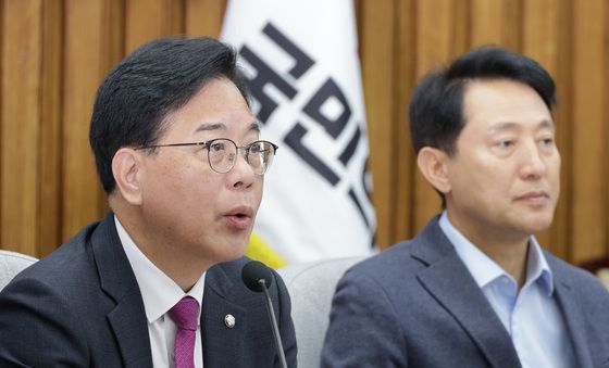 발언하는 송언석 원내대표