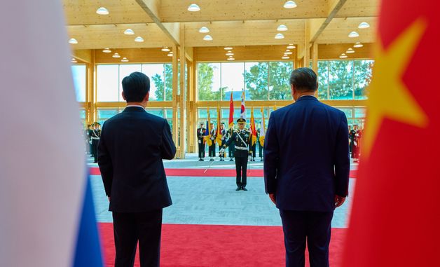 의장대 사열하는 한·중 정상