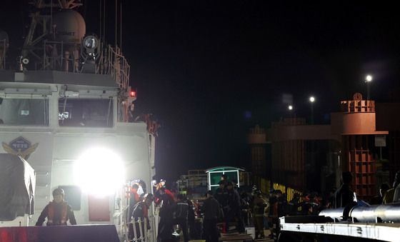 마지막 배 육지 도착