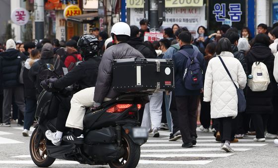 다음 논술고사장으로 향하는 수험생
