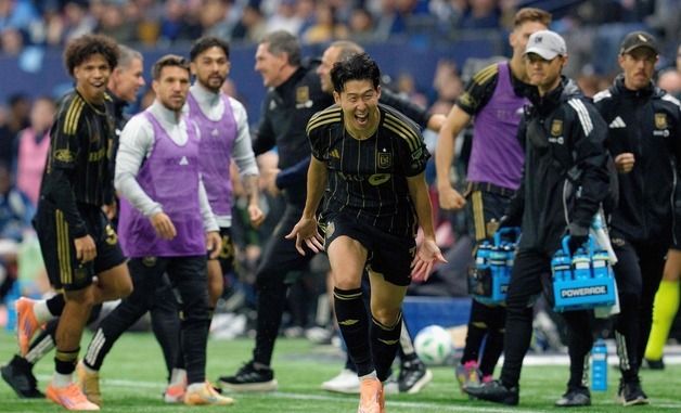 손흥민, 멀티골 영웅