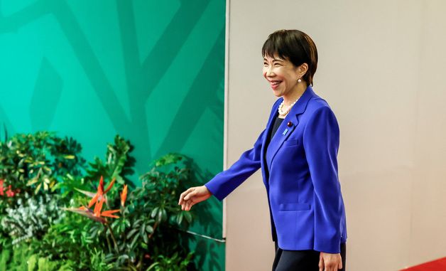 [포토] G20 회의장 도착하는 다카이치 일본 총리